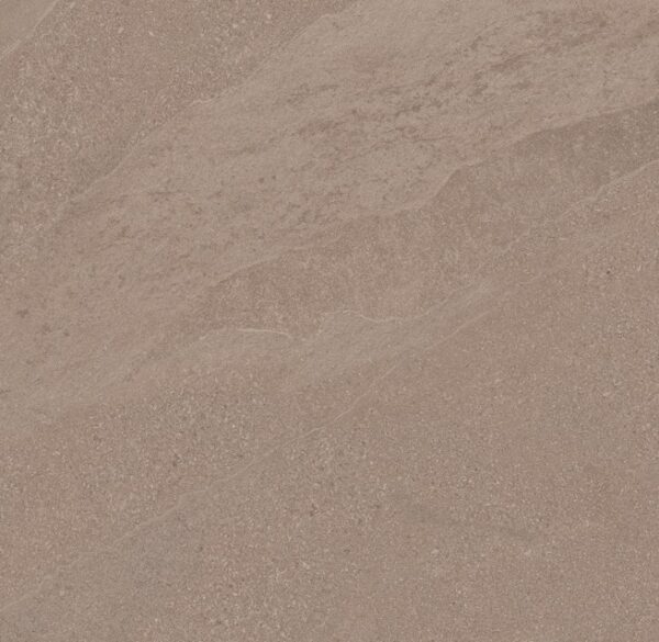ARDESIA WALNUT bruine steenlook tegel 80x80cm met matte textuur – porseleinen tegel van Tegelplus voor warme Belgische interieurs
