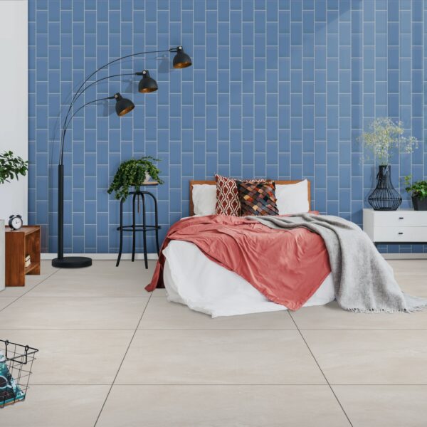BEVEL CYAN BLUE 10x20cm glanzende tegel met afgeschuinde rand en frisse cyaanblauwe kleur tiles
