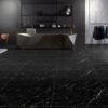 BLACK CREEK zwarte marmerlook tegel 60x120cm met hoogglans afwerking – porseleinen tegel van Tegelplus voor luxe Belgische interieurs