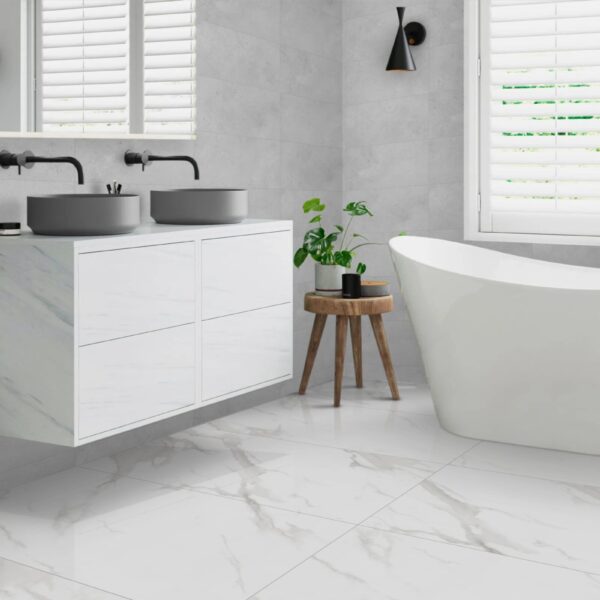 Keramische tegel CHILTON GREY-P 30x60cm met matte afwerking in zachte grijstint tiles