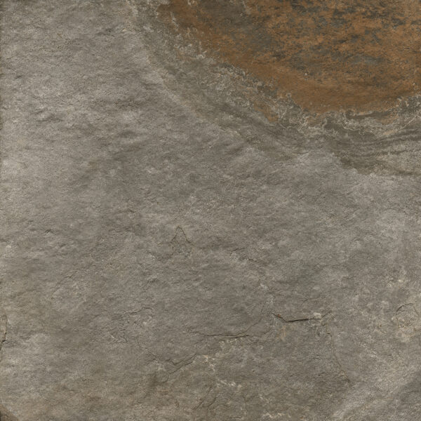 COPPER SLATE bruine porseleinen steenlook tegels voor buiten – verkrijgbaar in 60x60x2 cm en 80x80x2 cm met antislip afwerking – ideaal voor Belgisch terras, tuin of oprit – Tegelplus