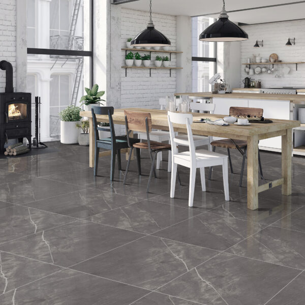 Keramische tegel GRANGER BLACK 60x60cm met glanzende afwerking in diepe zwarte kleur tiles