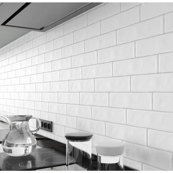 IRIS BLANCO 7.5x30cm matte tegel met zachte witte kleur en subtiele textuur tiles