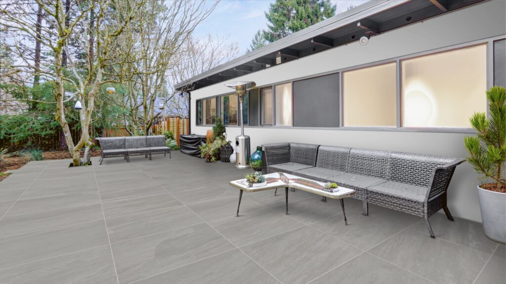 Buitentegels Pulpis KANDLA GREY antislip natuursteen porseleinen tegel 60x90x2 cm, duurzaam en stijlvol – Tegelplus België