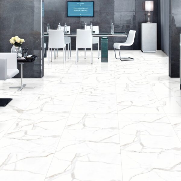 MARBLE WHITE 60x120cm glanzende tegel met zuivere witte marmerlook en subtiele nerven tiles
