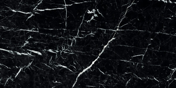 MARQUINA ROYAL NERO zwarte marmerlook tegel 60x120cm met witte adering en hoogglans afwerking – porseleinen tegel van Tegelplus voor stijlvolle Belgische interieurs