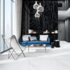MARQUINA ROYAL NERO zwarte marmerlook tegel 60x120cm met witte adering en hoogglans afwerking – porseleinen tegel van Tegelplus voor stijlvolle Belgische interieurs