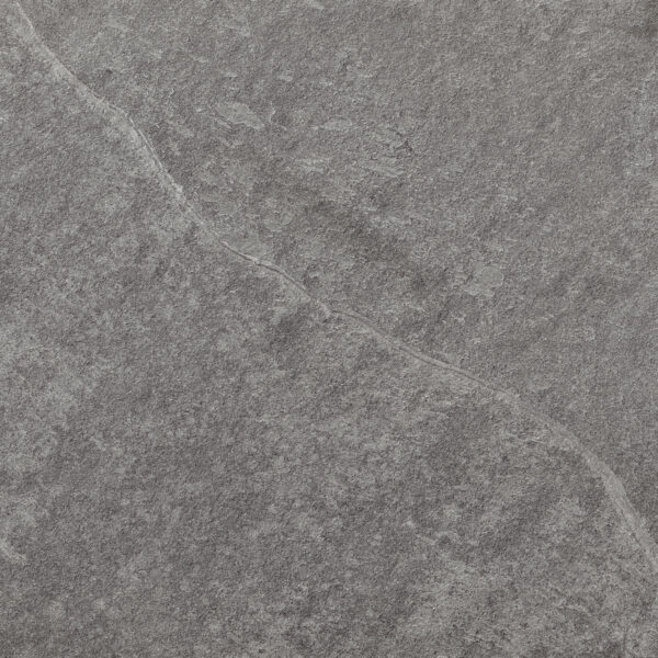 Grijze porseleinen tegel 60x60 cm in natuursteenlook – antislip buitenvloer van Tegelplus België