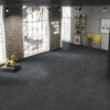 PATERNA LAVA zwarte natuursteenlook tegel 60x60cm met granula matte afwerking – porseleinen tegel van Tegelplus voor moderne Belgische interieurs