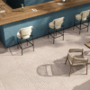 PETRA CREMA natuursteenlook tegel 60x60cm met antislip afwerking – porseleinen tegel van Tegelplus voor Belgische binnen- en buitenvloeren