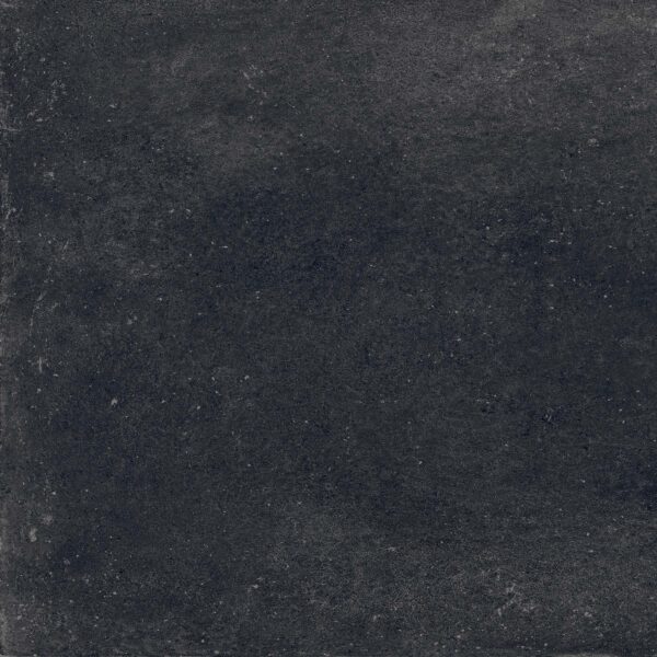 SIERRA ANTRACITE zwarte cementlook tegel 60x60cm met granula matte afwerking – porseleinen tegel van Tegelplus voor industriële Belgische interieurs