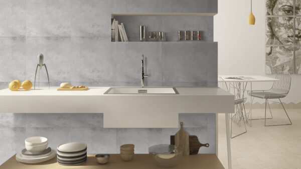 VOLVO GREY cementlook tegel 60x60cm met getextureerde matte afwerking – porseleinen tegel van Tegelplus voor moderne Belgische interieurs