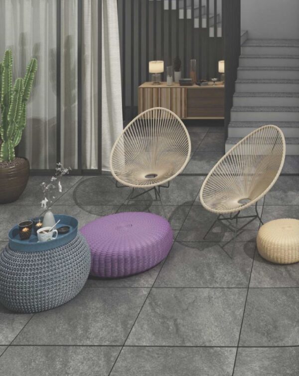 HARYANA NERO zwarte steenlook tegels, porselein, antislip R11 – formaten 60x60 en 80x80 cm – buitentegel voor België – Tegelplus